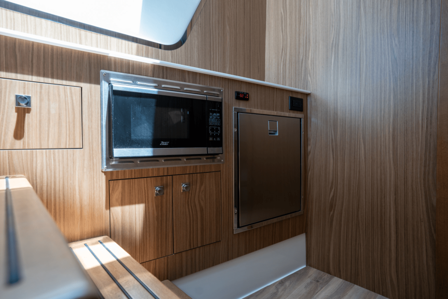 50ft Cruisers Yachts Yacht For Sale