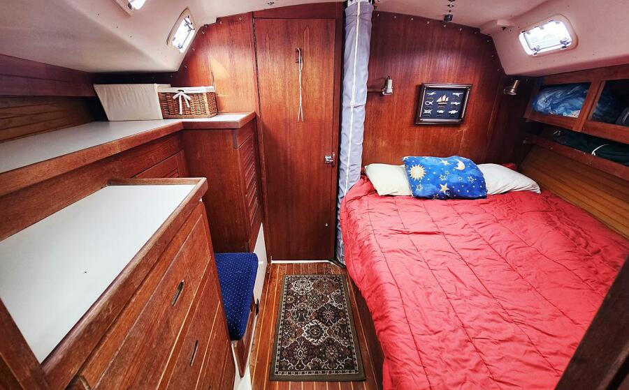 1989 Catalina 42
