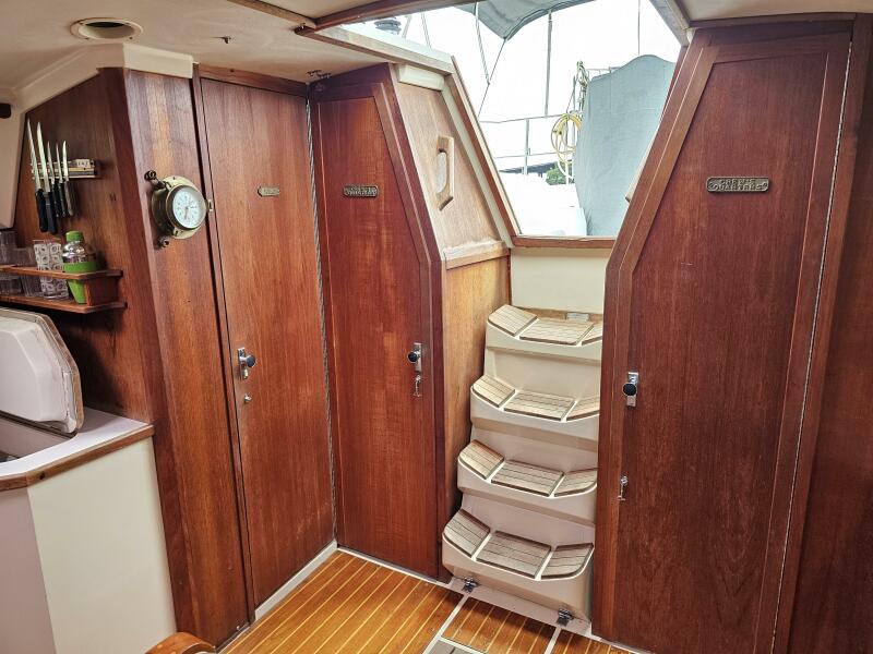 1989 Catalina 42
