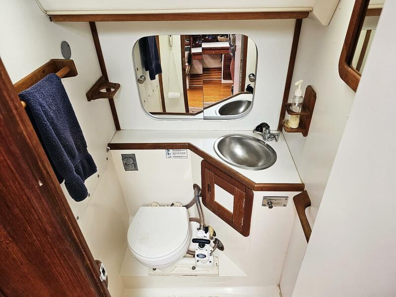 1989 Catalina 42