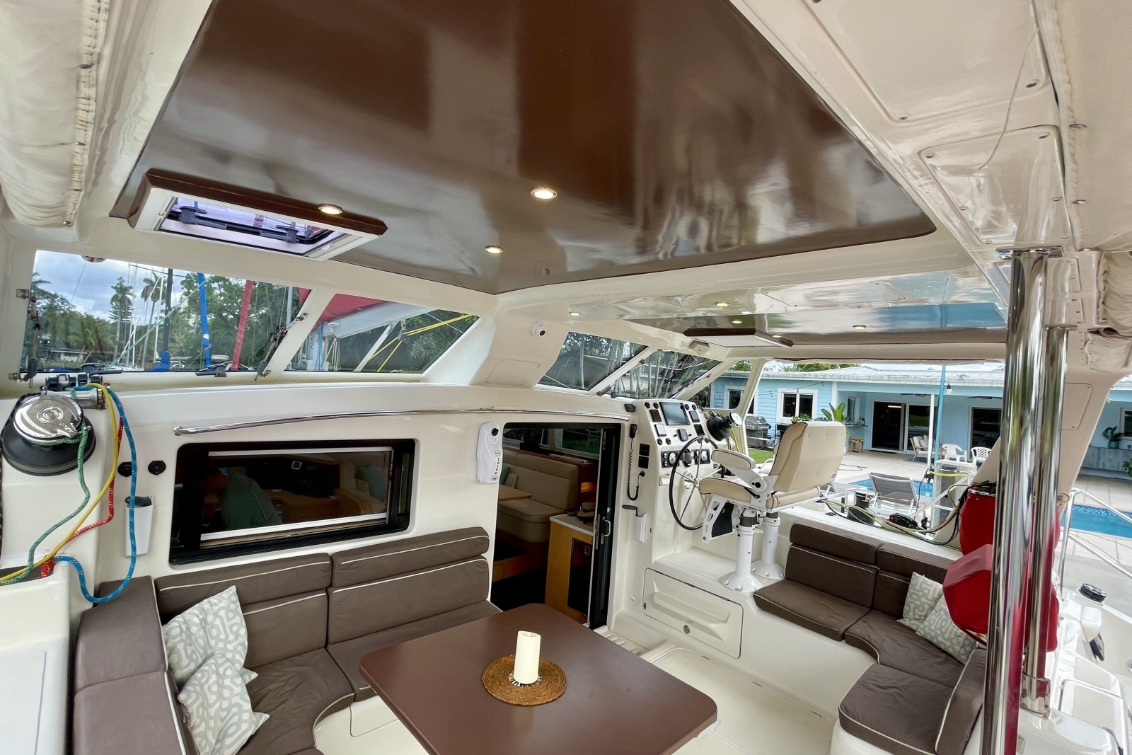 2017 St. Francis 50 MK2 helmdeck