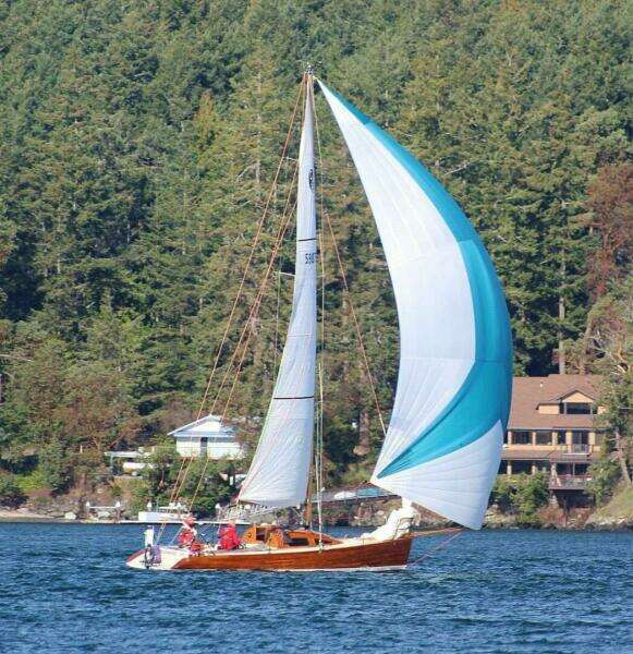 30ft Custom Yacht For Sale