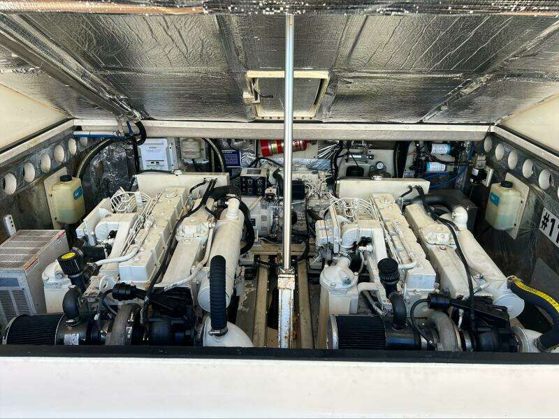 StaFly 35ft Carolina Classic Yacht For Sale