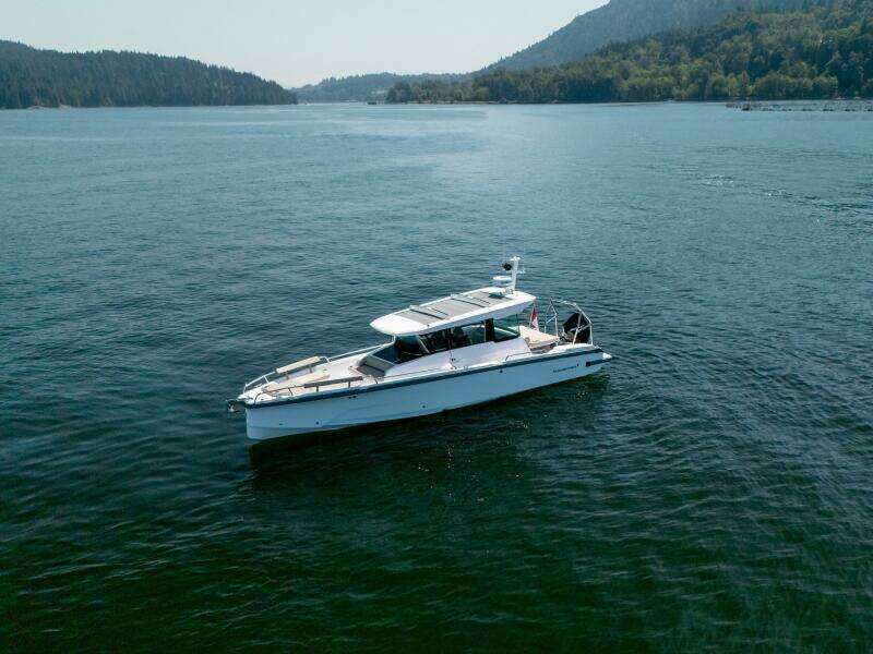 29ft Axopar Yacht For Sale