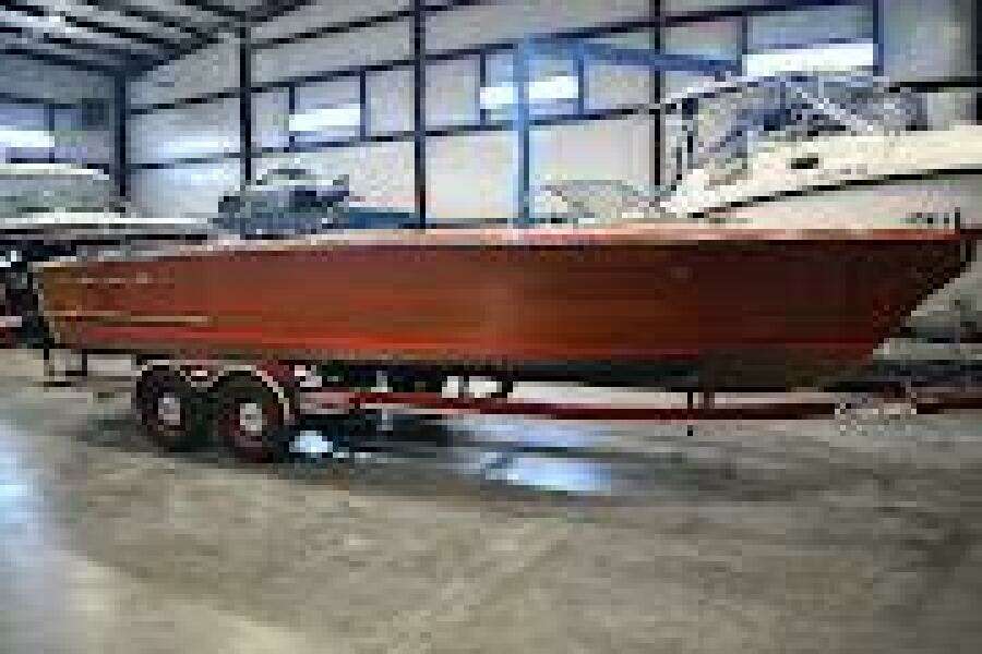 28ft Chris Craft Yacht For Sale