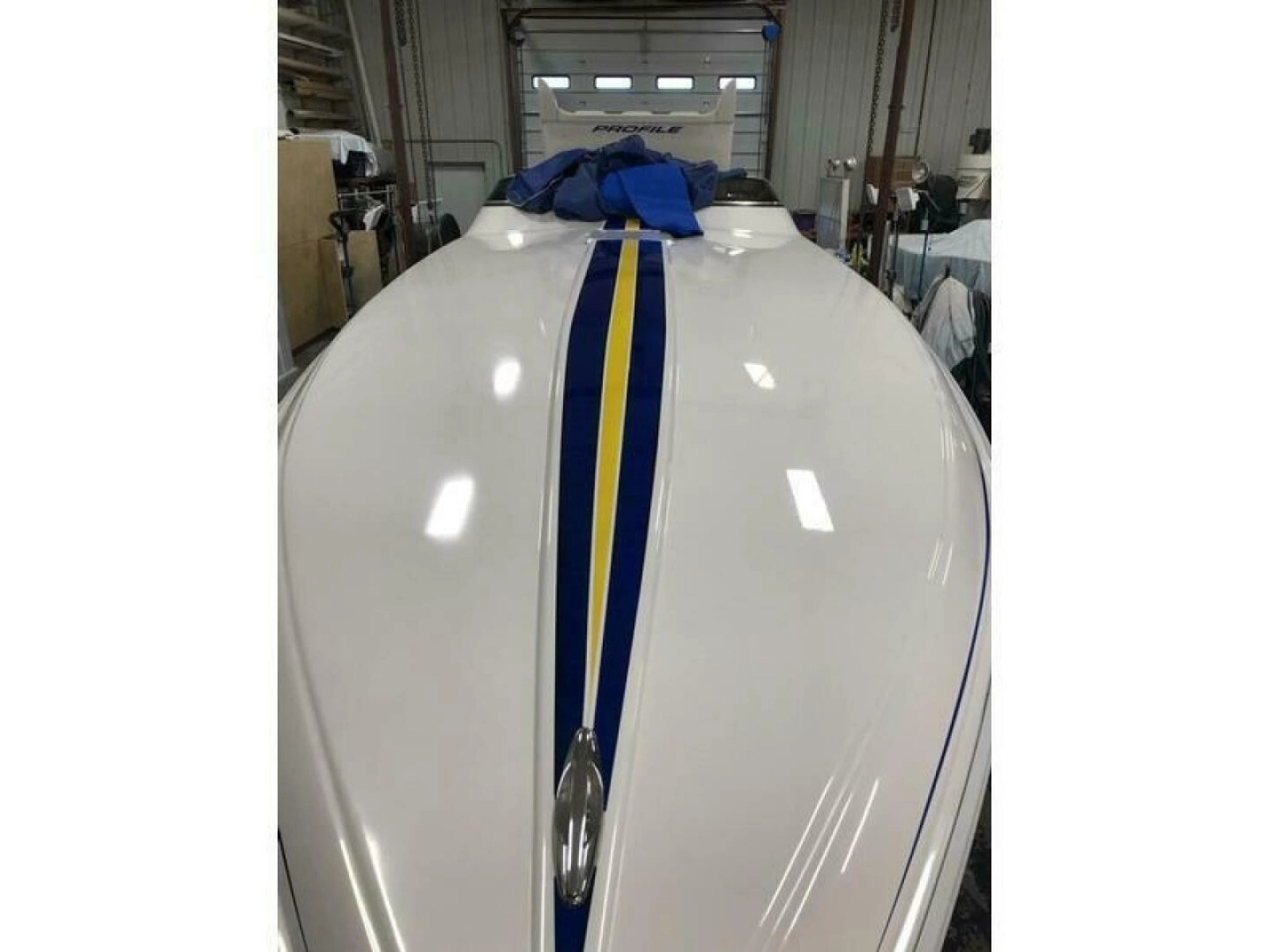 2002 Profile 33 V