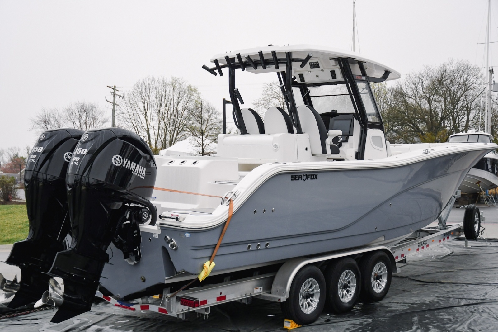 32ft Sea Fox Yacht For Sale