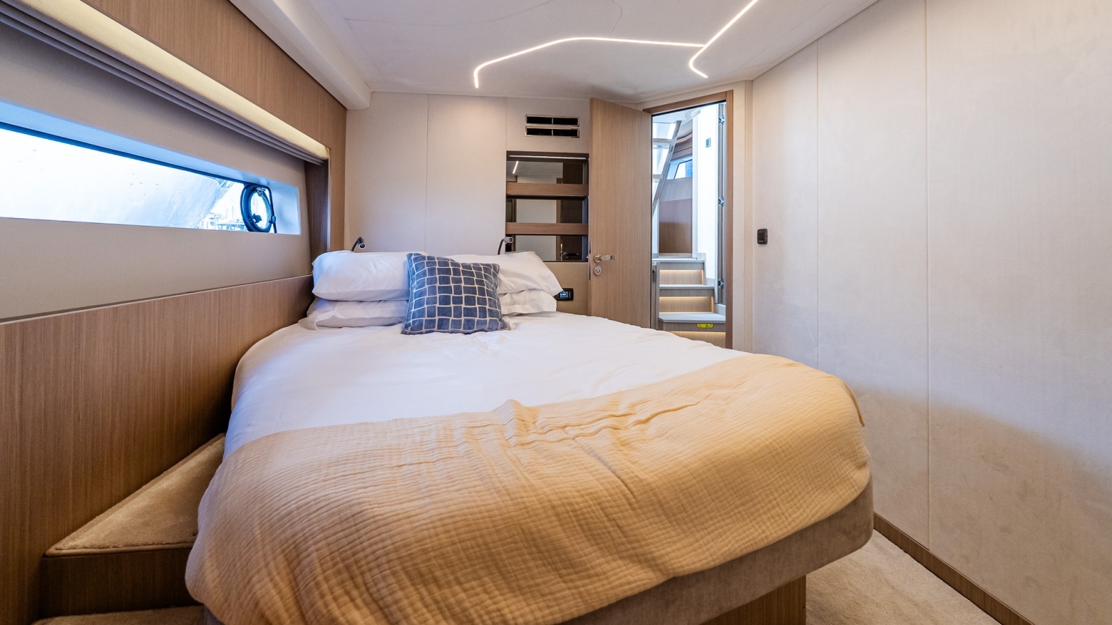 IN STOCK 56ft Prestige Yacht For Sale
