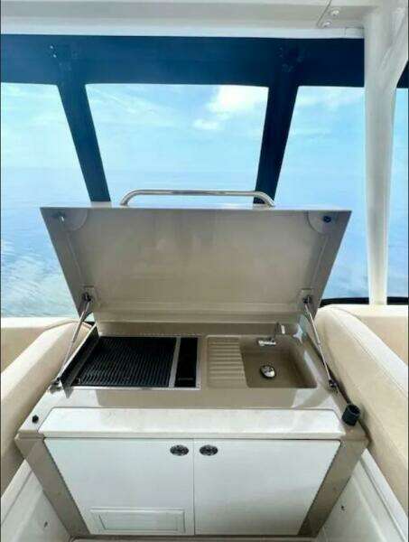 Stress Relief 52ft Carver Yacht For Sale Stress Relief 52ft Carver Yacht For Sale