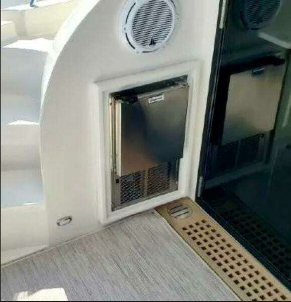 Stress Relief 52ft Carver Yacht For Sale Stress Relief 52ft Carver Yacht For Sale