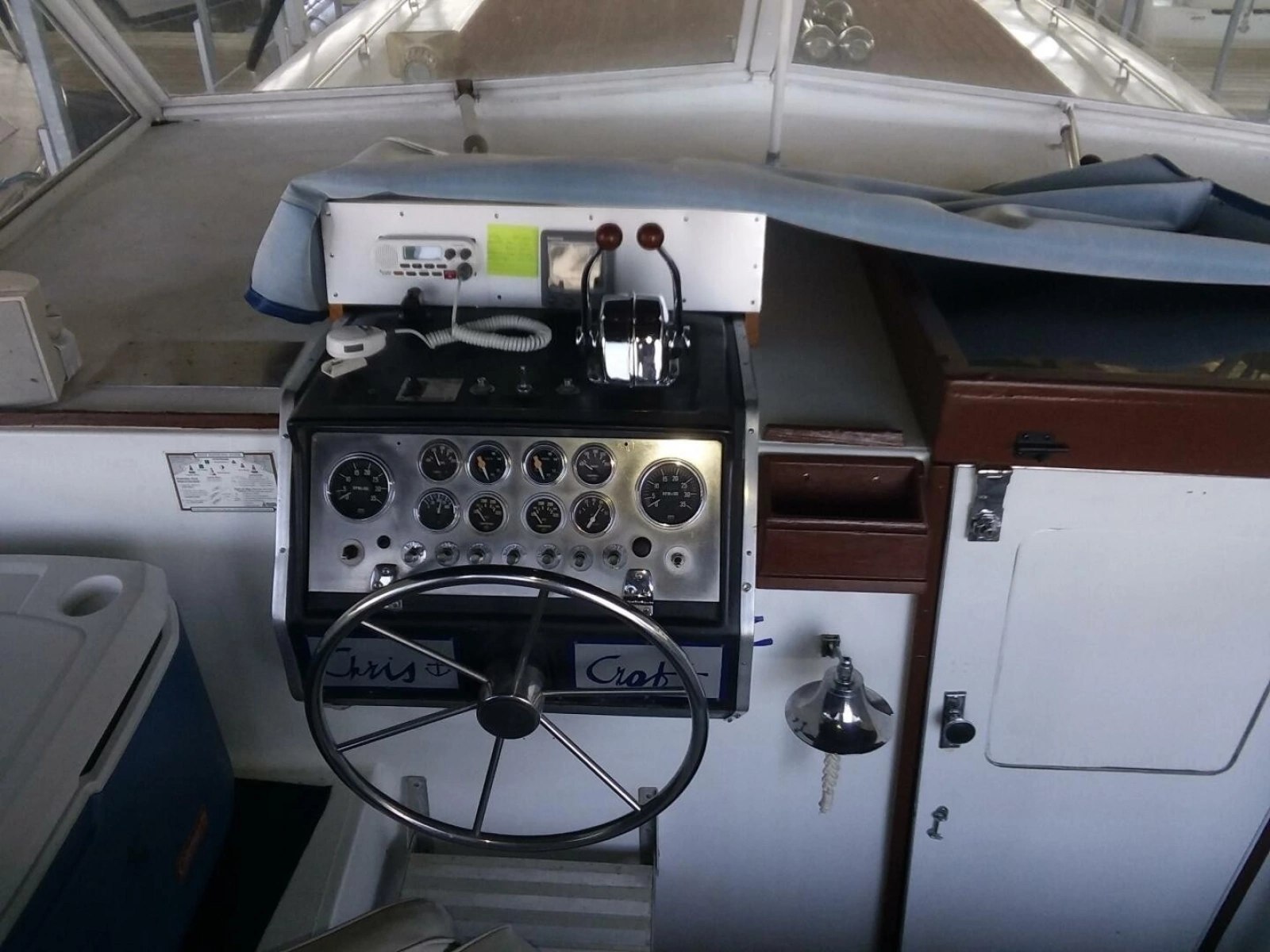 1979 Chris-Craft 350 Catalina