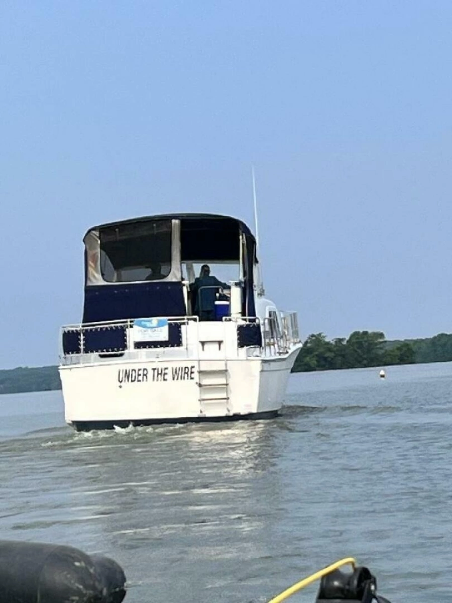1979 Chris-Craft 350 Catalina