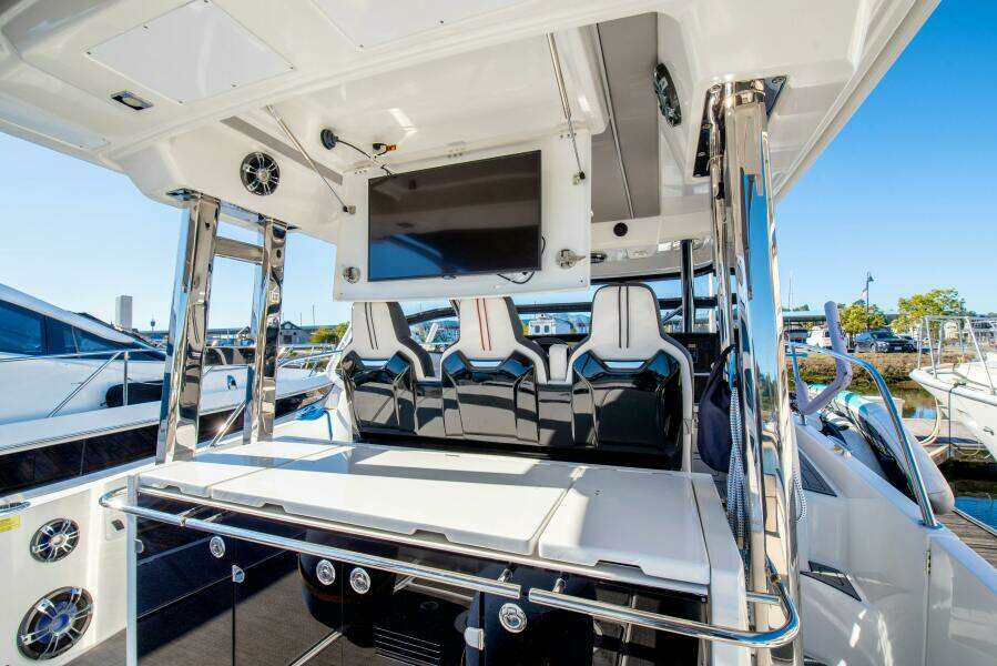 NAUTI BRIGI GULL 39ft Jeanneau Yacht For Sale