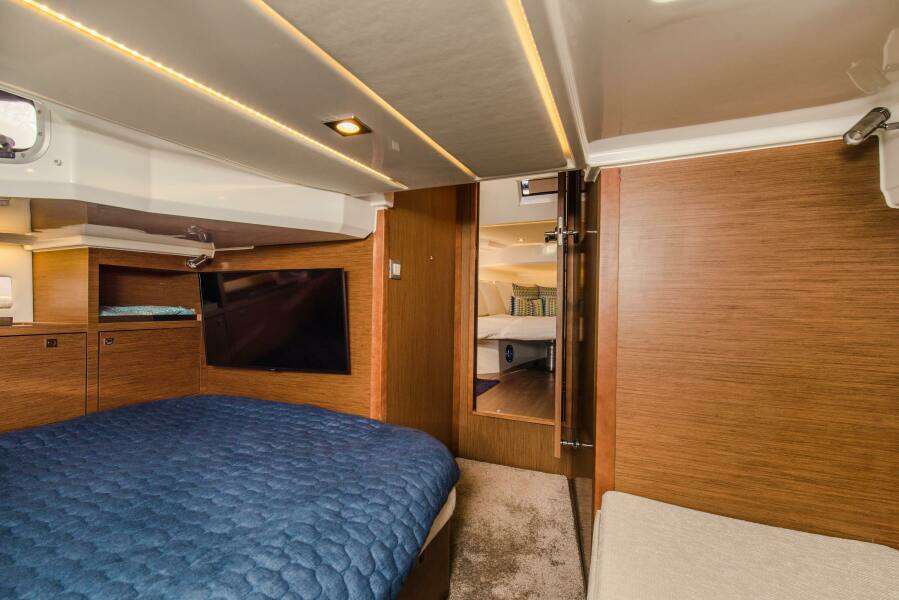 NAUTI BRIGI GULL 39ft Jeanneau Yacht For Sale