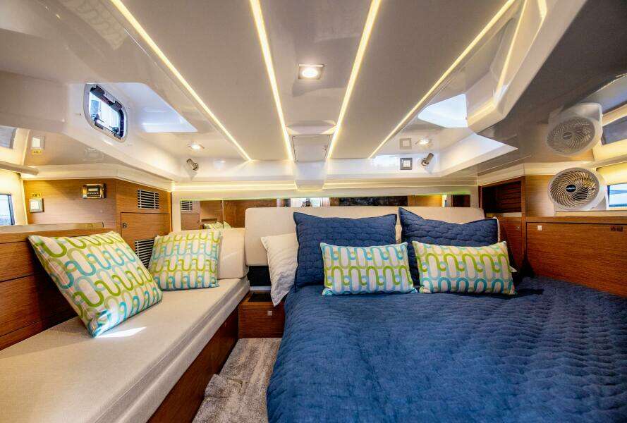NAUTI BRIGI GULL 39ft Jeanneau Yacht For Sale