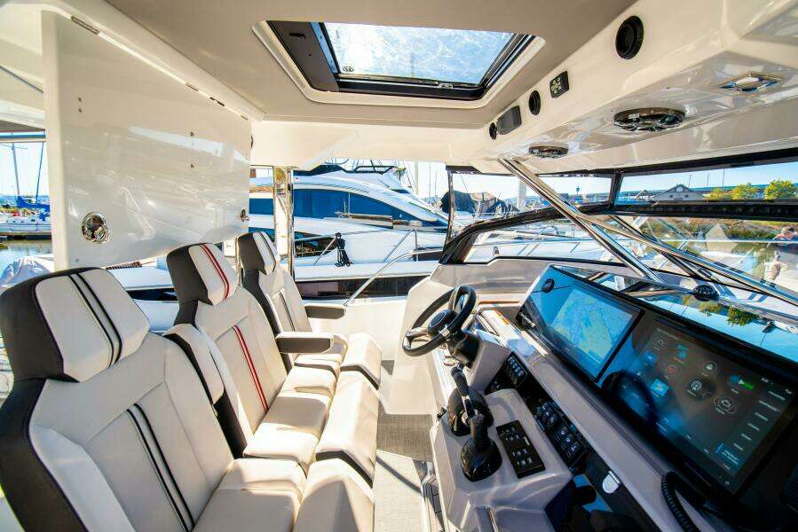 NAUTI BRIGI GULL 39ft Jeanneau Yacht For Sale