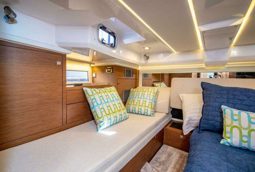 NAUTI BRIGI GULL 39ft Jeanneau Yacht For Sale