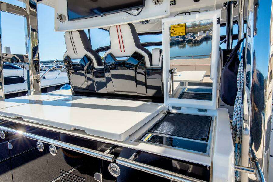 NAUTI BRIGI GULL 39ft Jeanneau Yacht For Sale