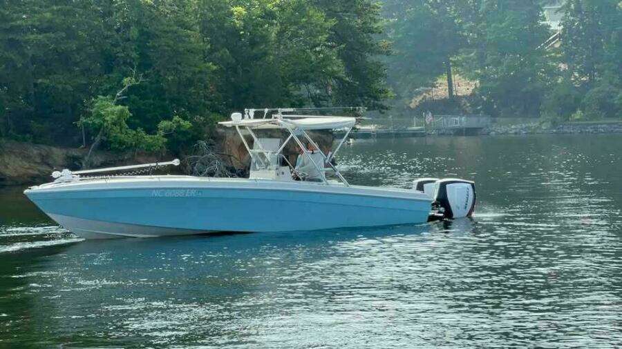 30ft Wellcraft Yacht For Sale