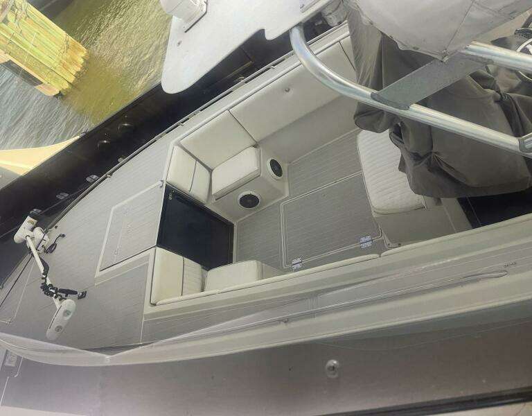 30ft Wellcraft Yacht For Sale