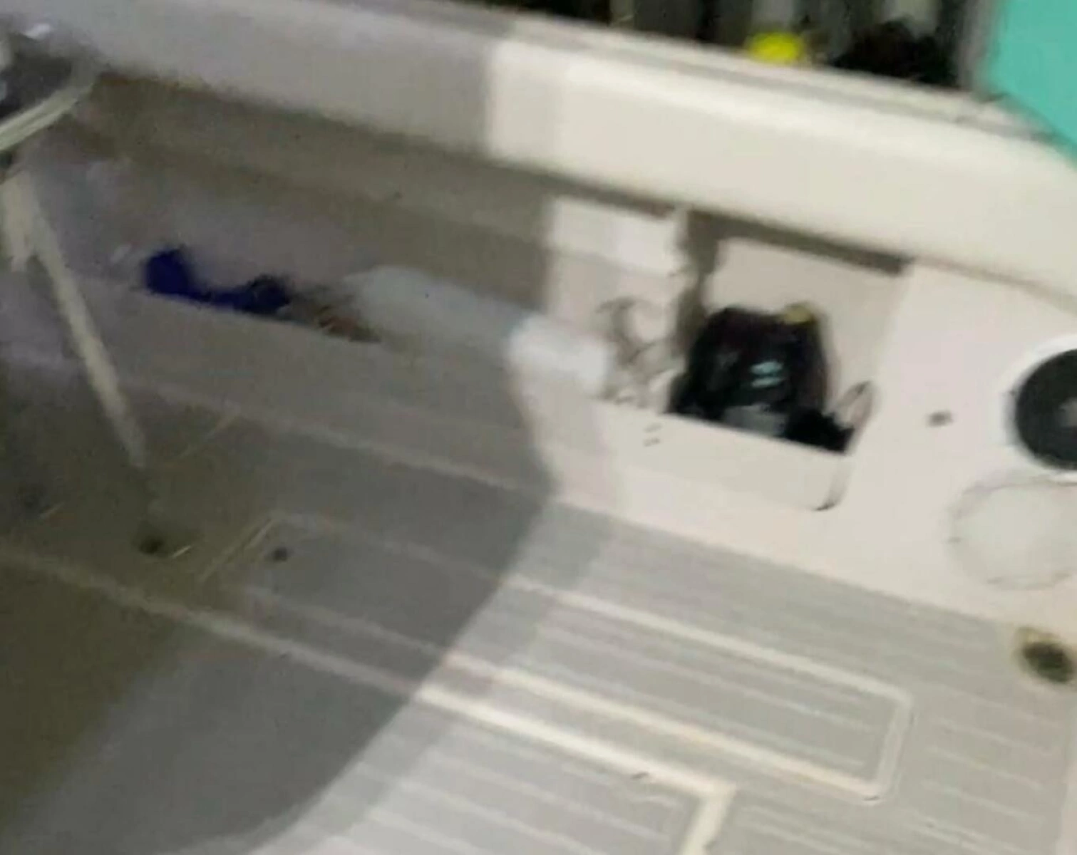 1990 Wellcraft 302 Scarab