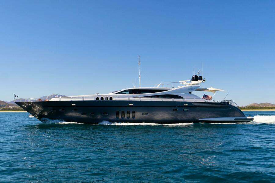 GO 112ft Leopard Yacht For Sale