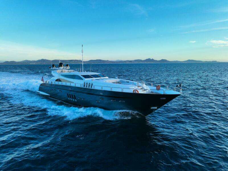 GO 112ft Leopard Yacht For Sale