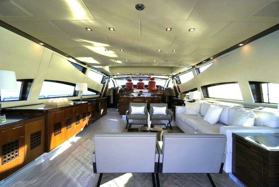 GO 112ft Leopard Yacht For Sale
