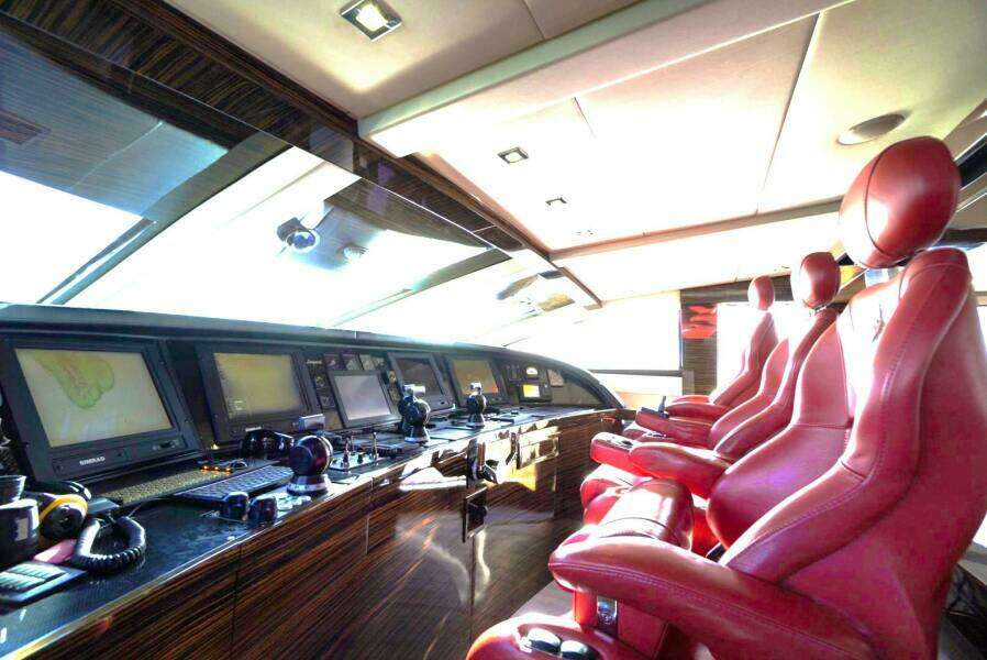 GO 112ft Leopard Yacht For Sale