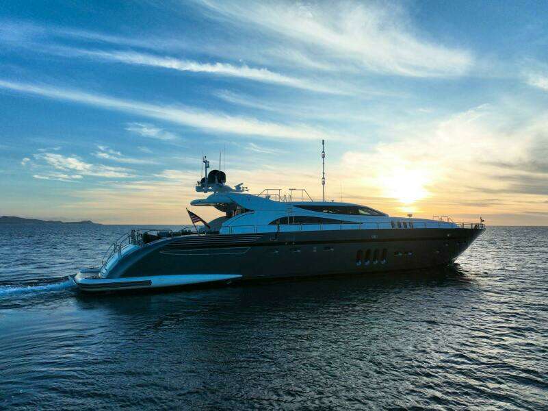 GO 112ft Leopard Yacht For Sale