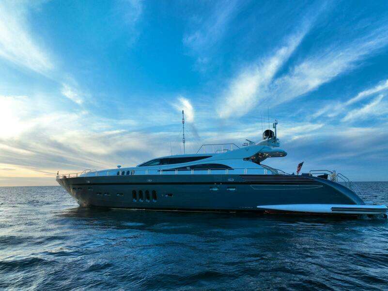 GO 112ft Leopard Yacht For Sale