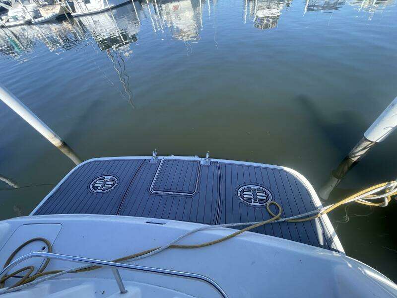 32ft Monterey Yacht For Sale