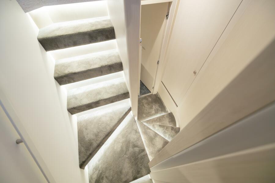 2023 Azimut 680 FLY