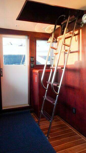 SUNSET GRILLE 62ft Hatteras Yacht For Sale