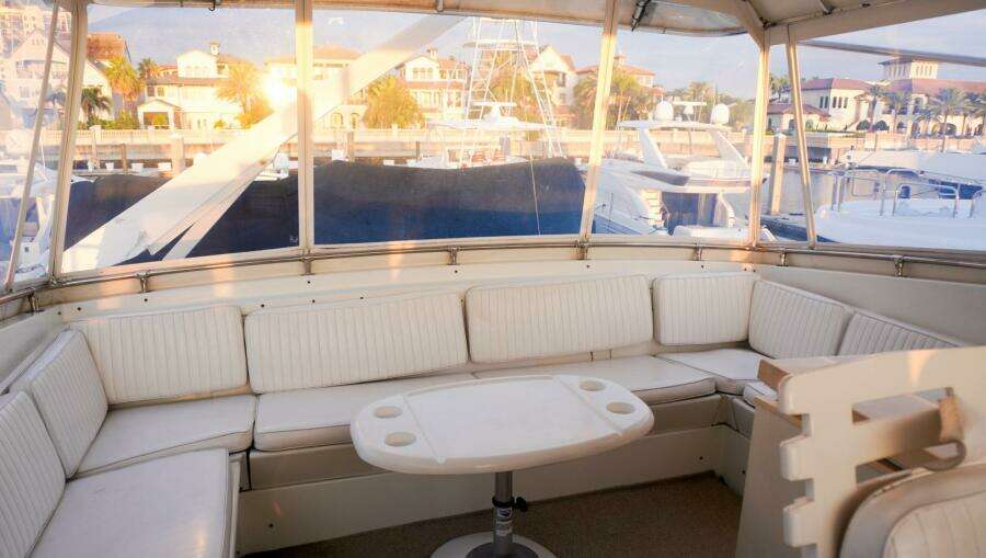 SUNSET GRILLE 62ft Hatteras Yacht For Sale
