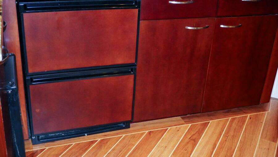 SUNSET GRILLE 62ft Hatteras Yacht For Sale