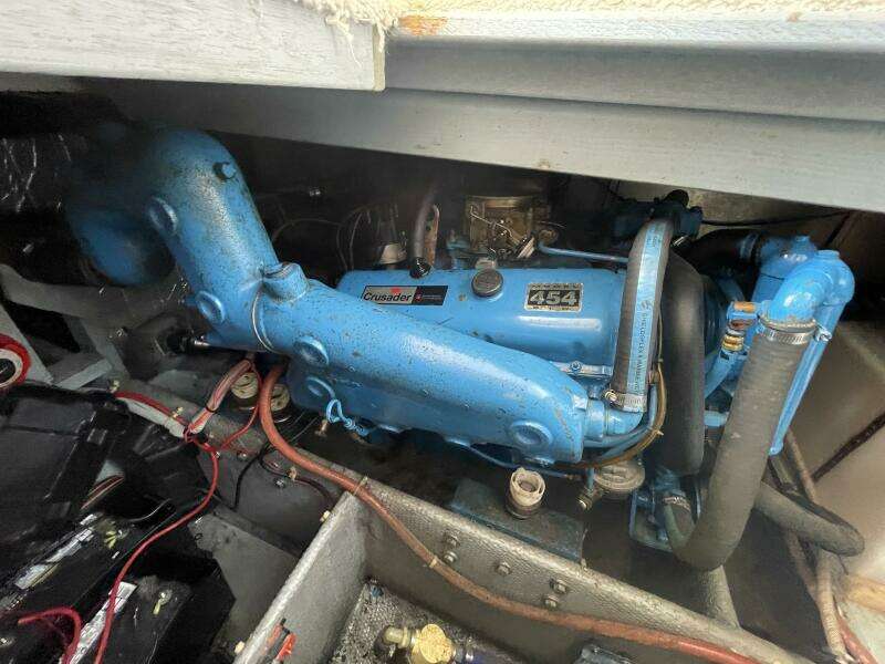 NO NAME 37ft Silverton Yacht For Sale