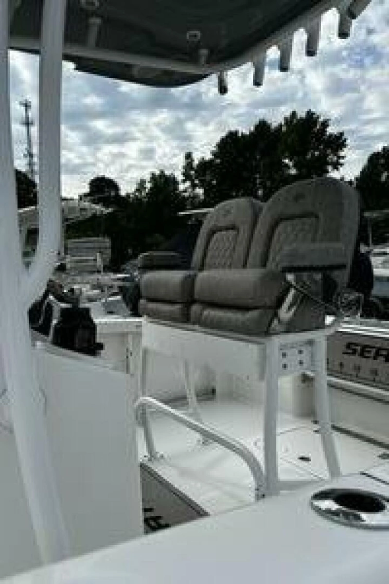 2022 Sea Pro 219 Center Console