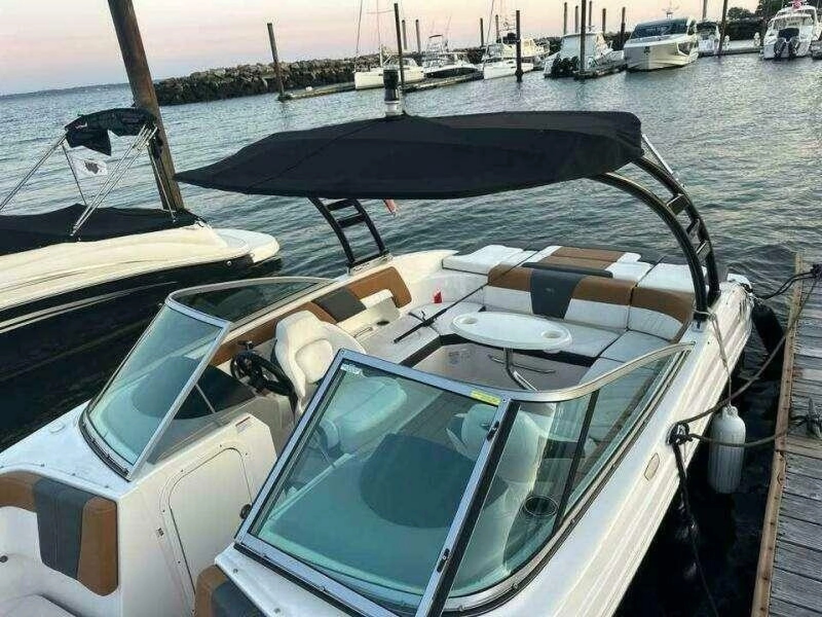 2023 Chaparral 230 SSi