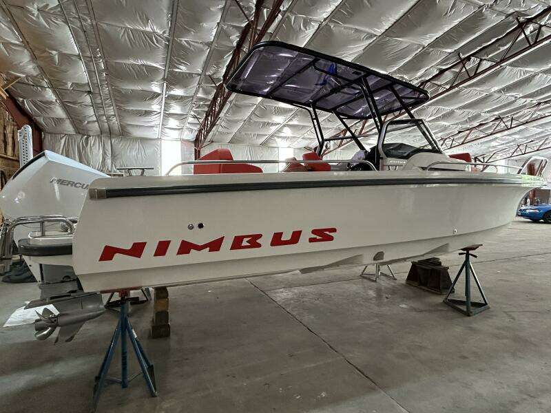 27ft Nimbus Yacht For Sale