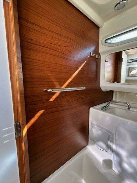 27ft Nimbus Yacht For Sale 27ft Nimbus Yacht For Sale