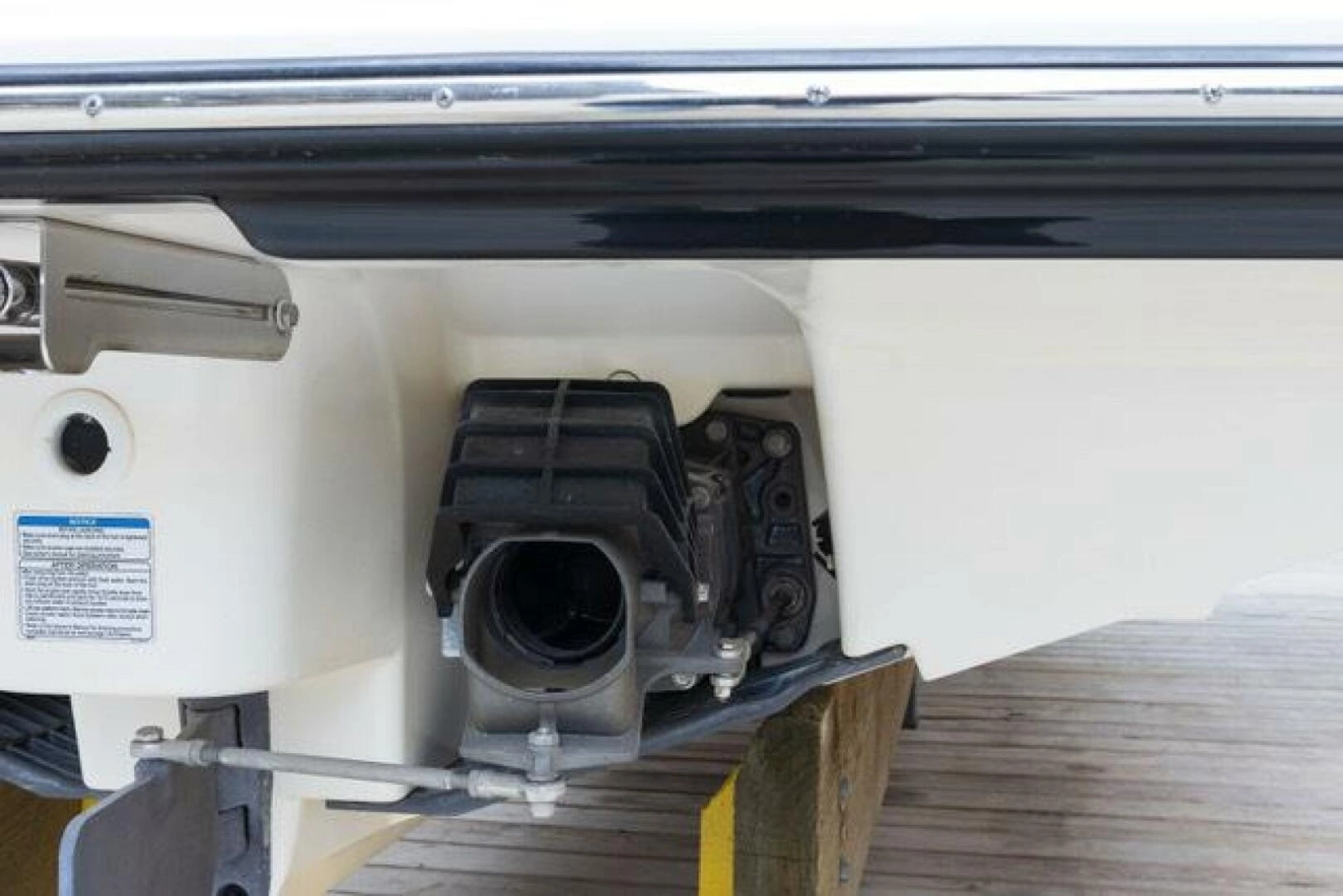 2016 Yamaha Boats 242 Limited S E-Series