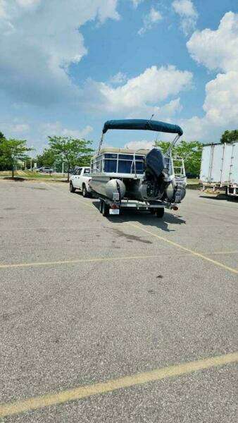 22ft Sweetwater Yacht For Sale