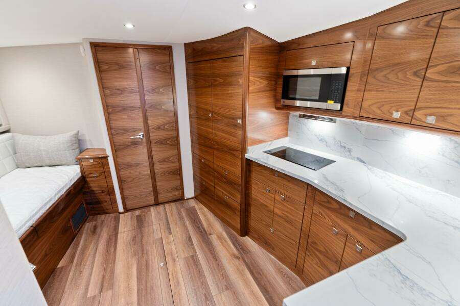 2026 Viking 46 Billfish Galley