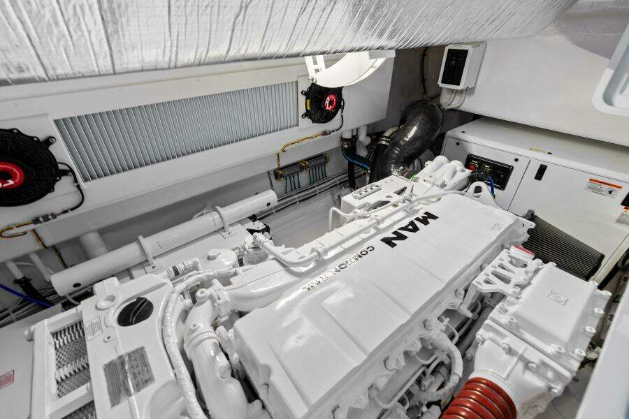 2026 Viking 46 Billfish Engine