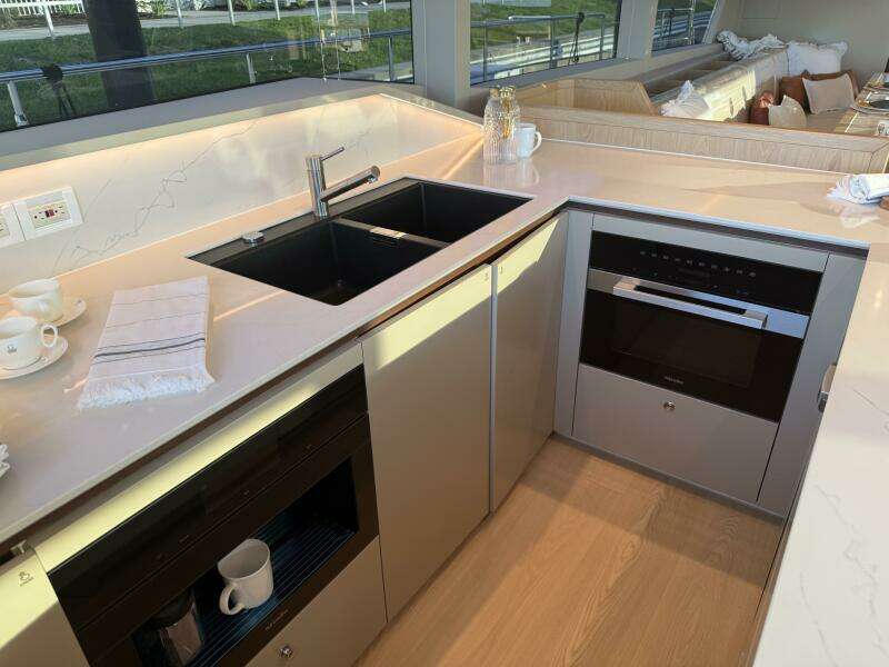 Paso Doble 72ft Granocean Yacht For Sale