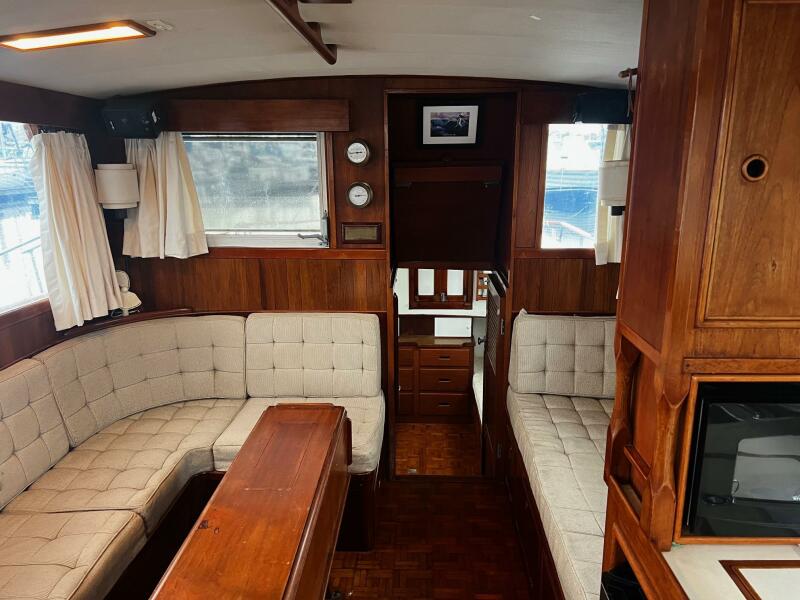 1979 Grand Banks Classic