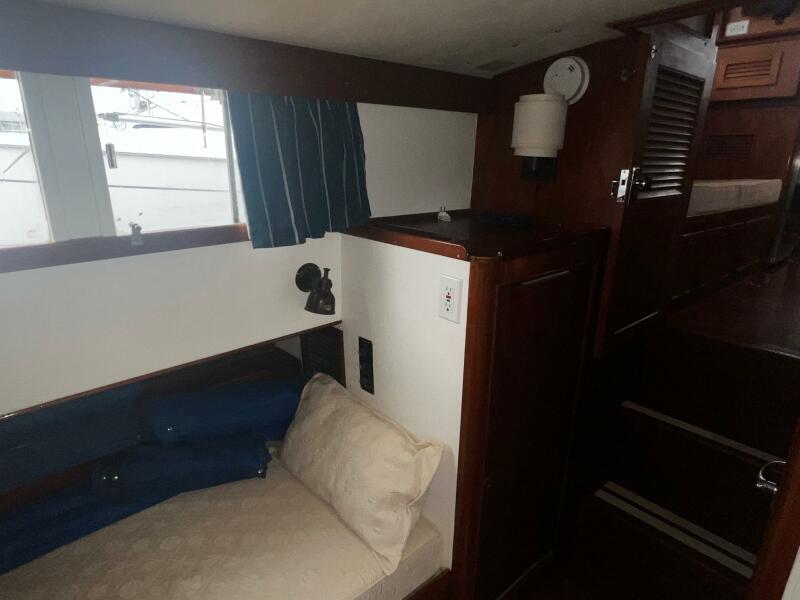 1979 Grand Banks Classic