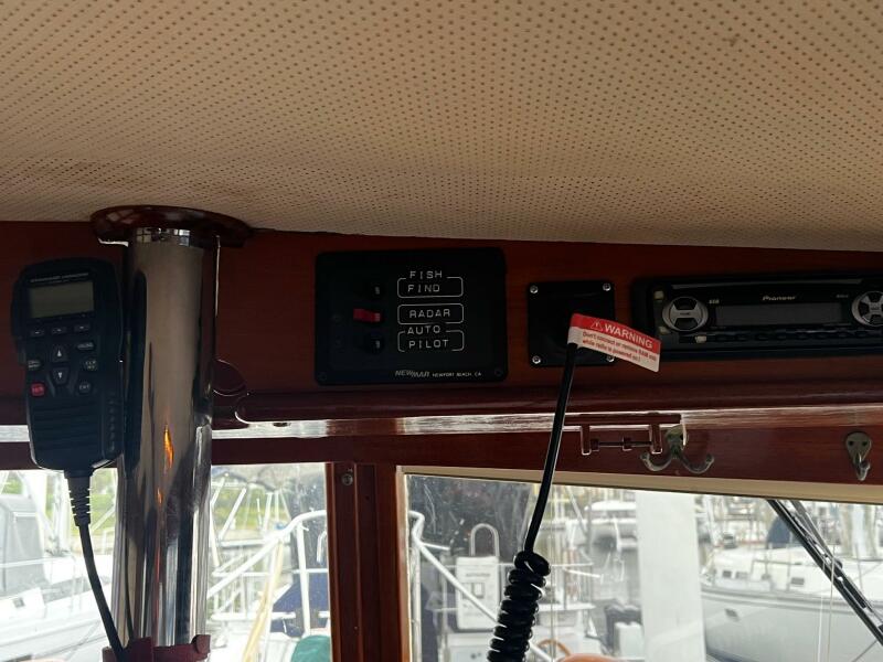 1979 Grand Banks Classic