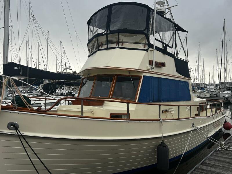 1979 Grand Banks Classic